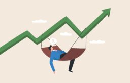 Startup Involvement: Active Support vs Capital Support